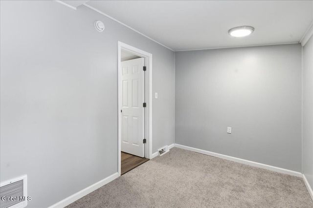 1332 Floral Avenue, Rotterdam, NY 12306