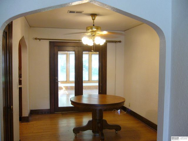 2508 S 31 Street, Omaha, NE 68105