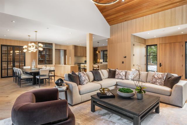 10212 Dick Barter, Truckee, CA 96161