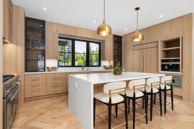 10212 Dick Barter, Truckee, CA 96161