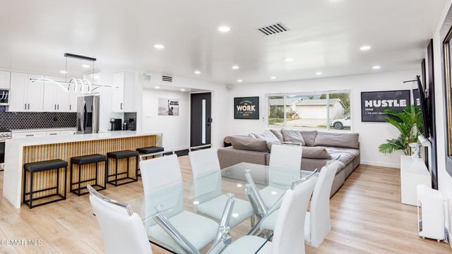 3055 Amarillo Avenue, Simi Valley, CA 93063