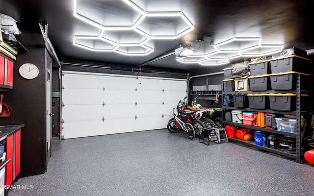 3055 Amarillo Avenue, Simi Valley, CA 93063