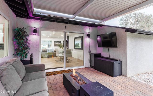 3055 Amarillo Avenue, Simi Valley, CA 93063