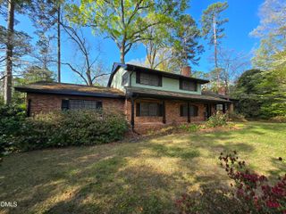 3301 Caldwell Drive, Raleigh, NC 27607