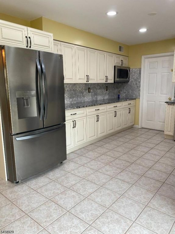 10 Warrior Way, Parsippany-troy Hills Twp., NJ 07054 — photo 4