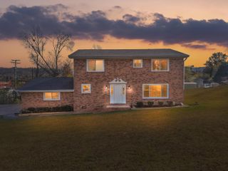 4920 Pine Circle, Ooltewah, TN 37363