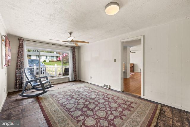 1730 CONCORD DR, Charlottesville, VA 22901