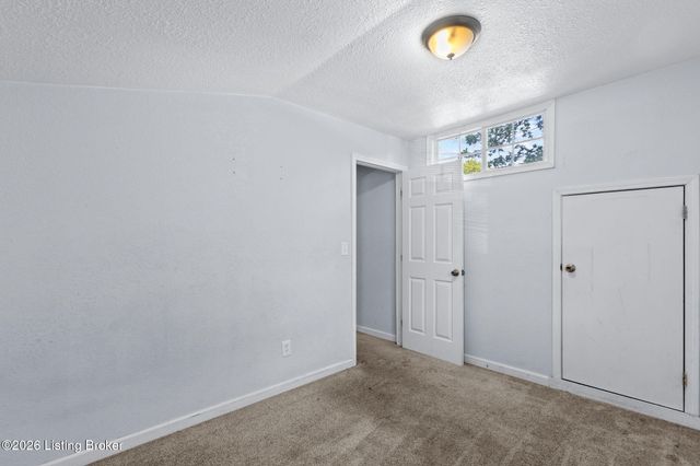 3430 Glendale Ave, Louisville, KY 40215