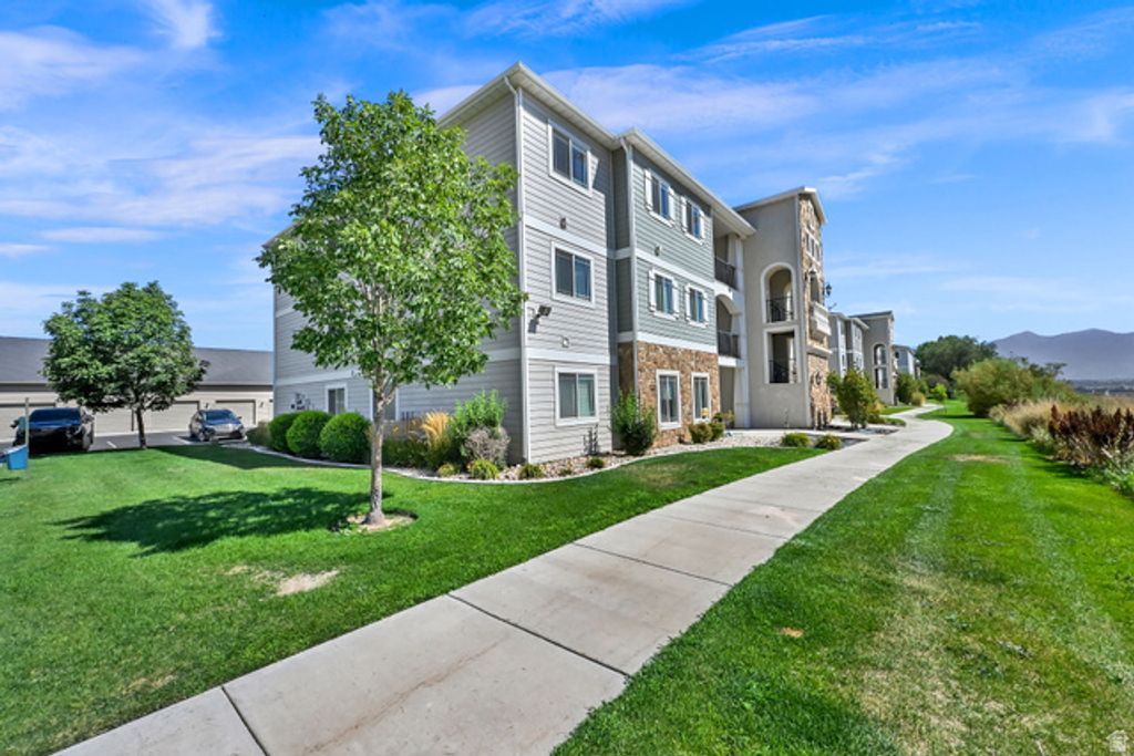 249 W RIDGE RD, Saratoga Springs, UT 84045 — photo 3