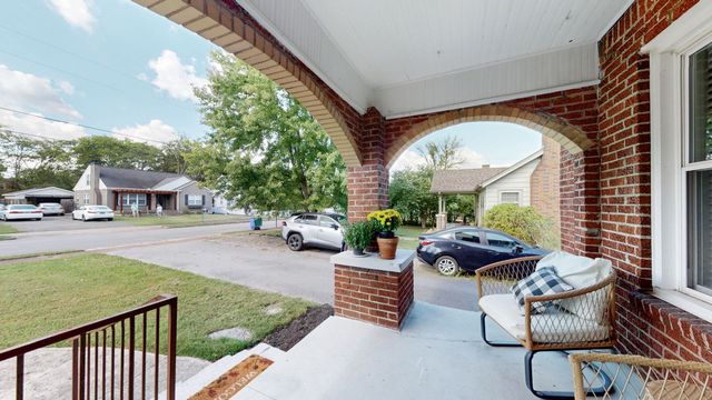 123 N Hatton Ave, Lebanon, TN 37087