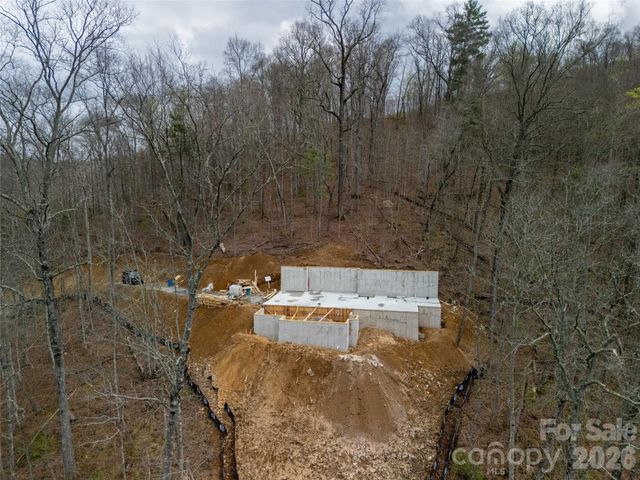 670 Southshore Drive, Tuckasegee, NC 28783