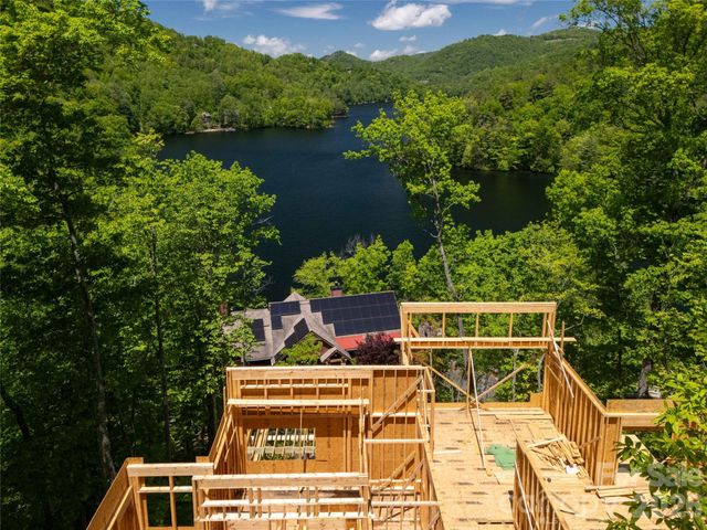 670 Southshore Drive, Tuckasegee, NC 28783