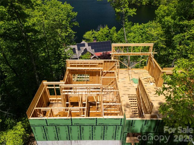 670 Southshore Drive, Tuckasegee, NC 28783