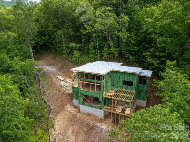 670 Southshore Drive, Tuckasegee, NC 28783