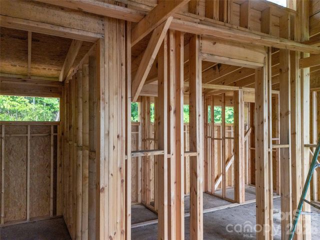 670 Southshore Drive, Tuckasegee, NC 28783