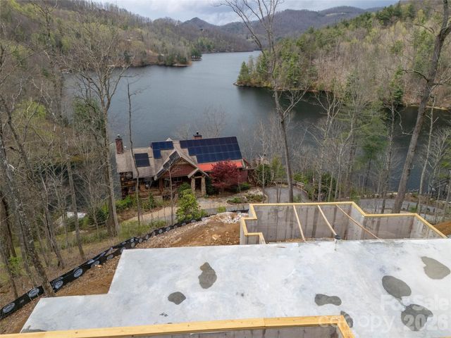670 Southshore Drive, Tuckasegee, NC 28783