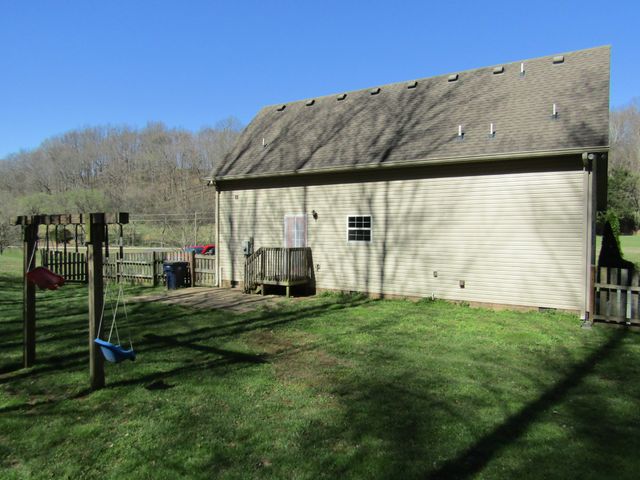 2021 Lynnville Hwy, Cornersville, TN 37047