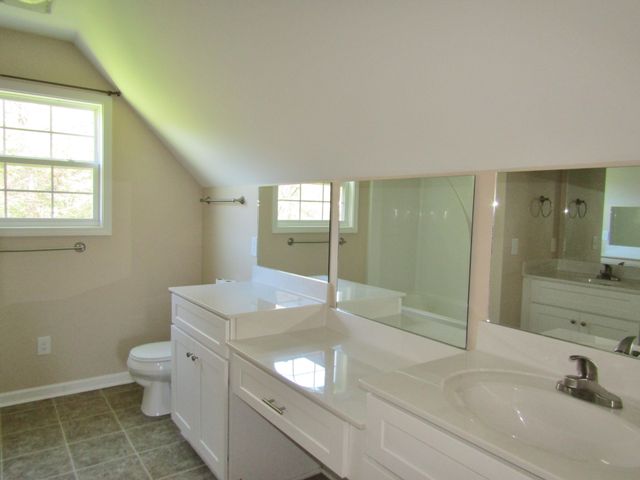 2021 Lynnville Hwy, Cornersville, TN 37047