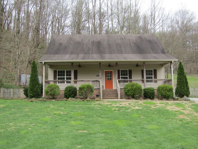 2021 Lynnville Hwy, Cornersville, TN 37047