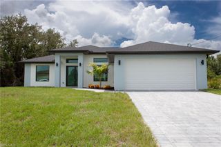 3214 18th ST SW, Lehigh Acres, FL 33976