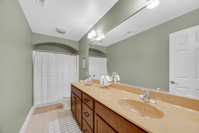 1129 Wellington Terrace, Schererville, IN 46375
