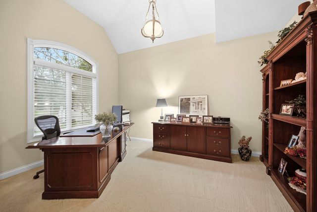 1129 Wellington Terrace, Schererville, IN 46375
