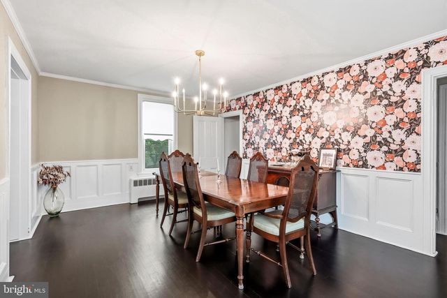 108 W CENTRAL AVE, Moorestown, NJ 08057