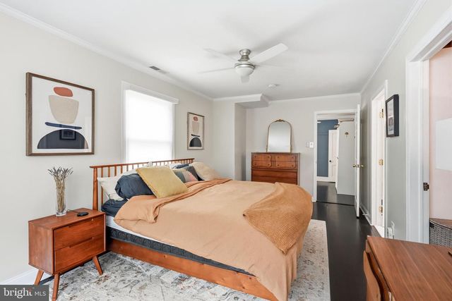108 W CENTRAL AVE, Moorestown, NJ 08057