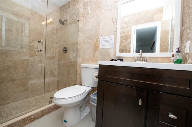 3322 Mckinley St, Hollywood, FL 33021