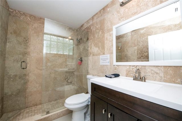 3322 Mckinley St, Hollywood, FL 33021