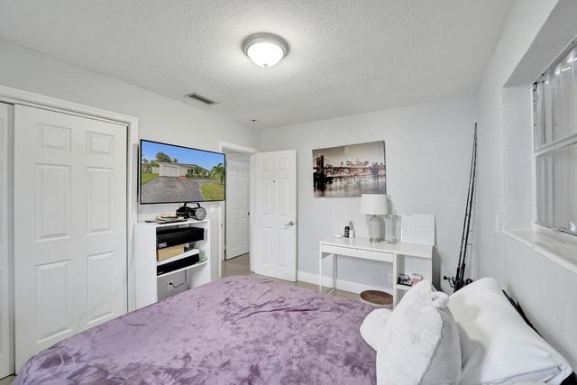 3322 Mckinley Street, Hollywood, FL 33021