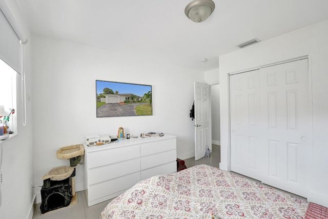 3322 Mckinley Street, Hollywood, FL 33021