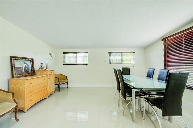 3322 Mckinley St, Hollywood, FL 33021