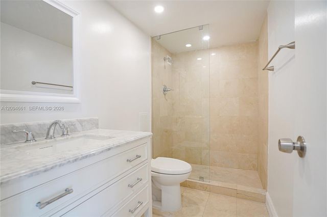 5101 Collins Avenue 11H, Miami Beach, FL 33140