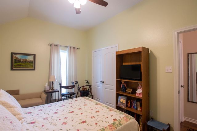 804 Keble Ln, Whitehouse, TX 75791