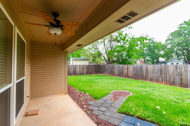 804 Keble Ln, Whitehouse, TX 75791