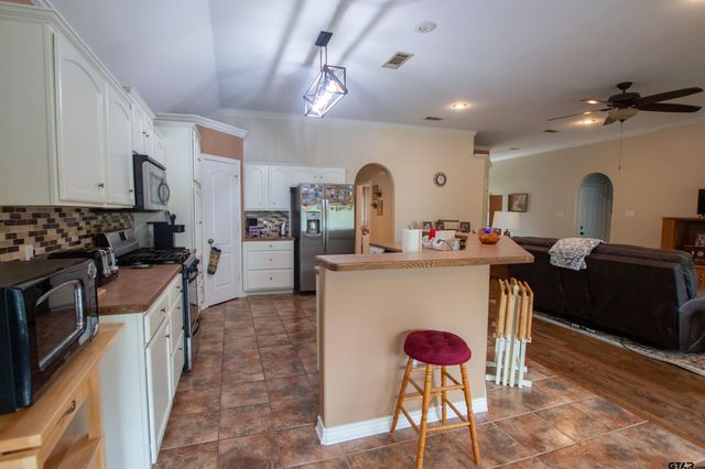 804 Keble Ln, Whitehouse, TX 75791