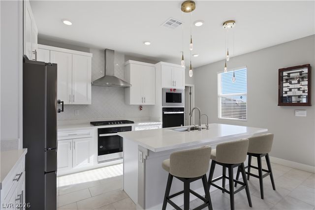 1144 Green Lovebird Street, Henderson, NV 89011
