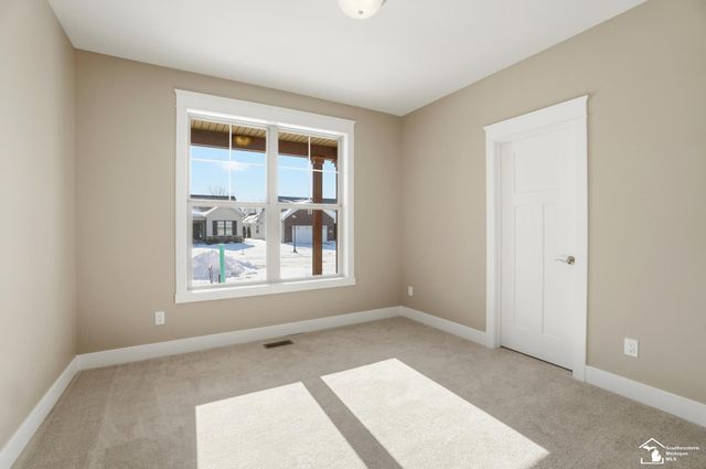 4118 Casey Drive, Lambertville, MI 48144