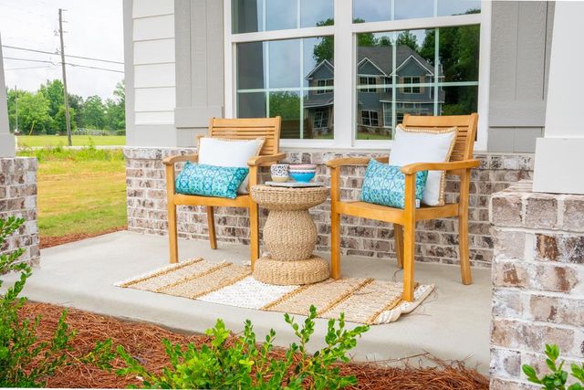 31 Lee Road 2234, Smiths Station, AL 36877