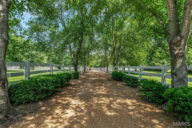 2466 State Road FF, Eureka, MO 63025