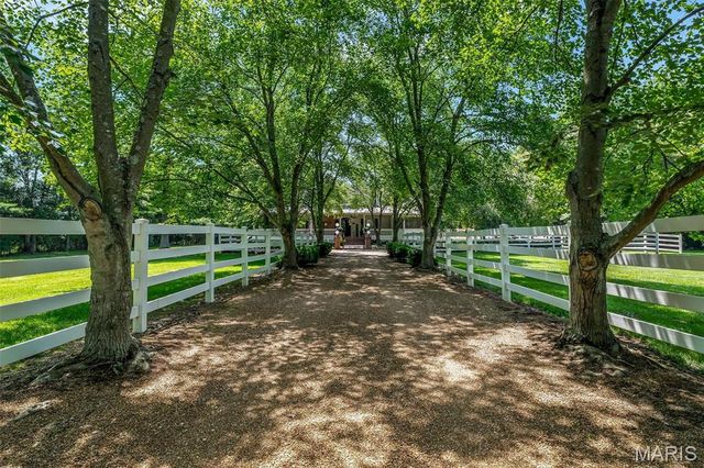 2466 State Road FF, Eureka, MO 63025