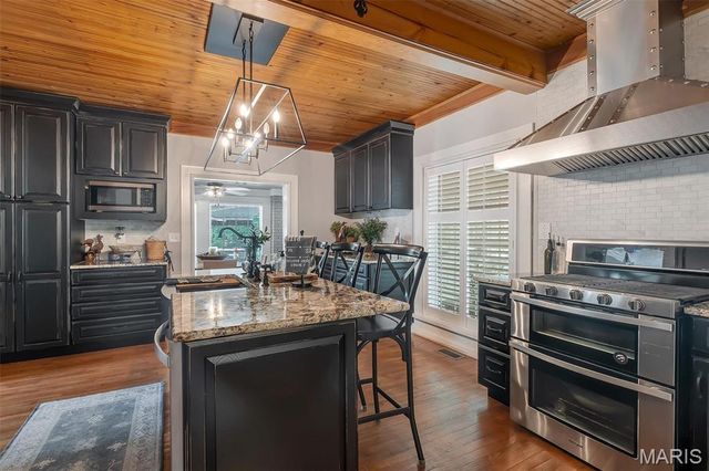 2466 State Road FF, Eureka, MO 63025