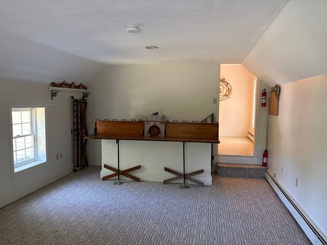 16 Highland St upper, Townsend, MA 01469