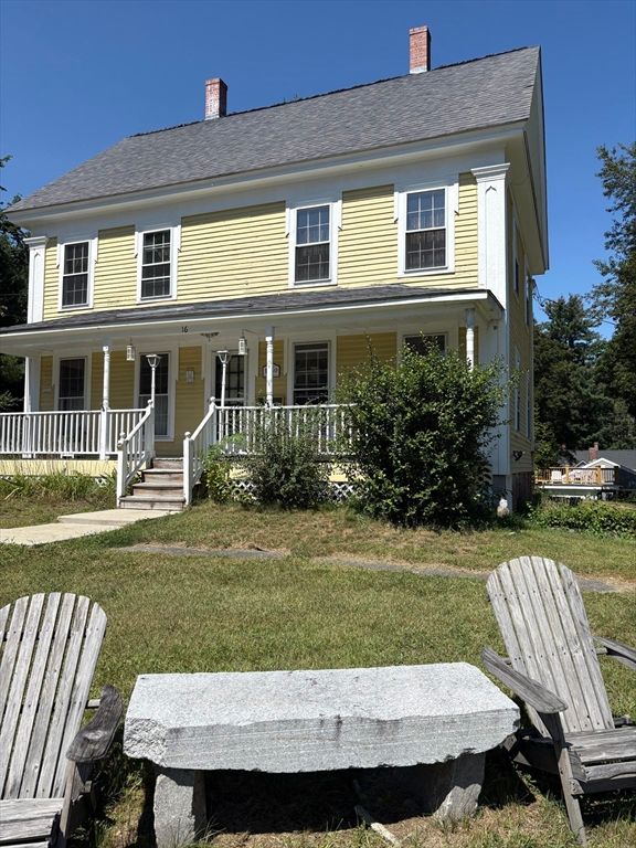 16 Highland St upper, Townsend, MA 01469