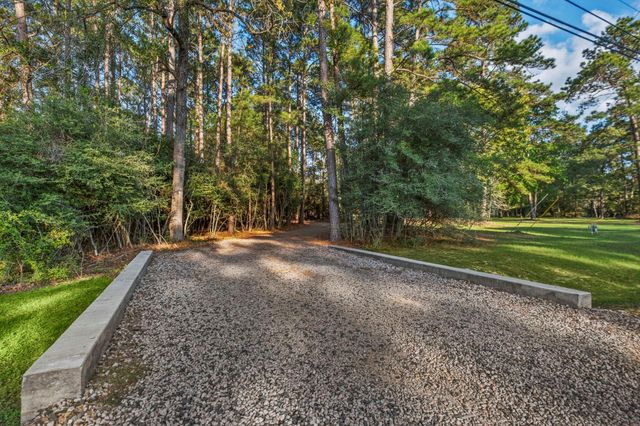 19702 Country Lake Drive, Magnolia, TX 77355