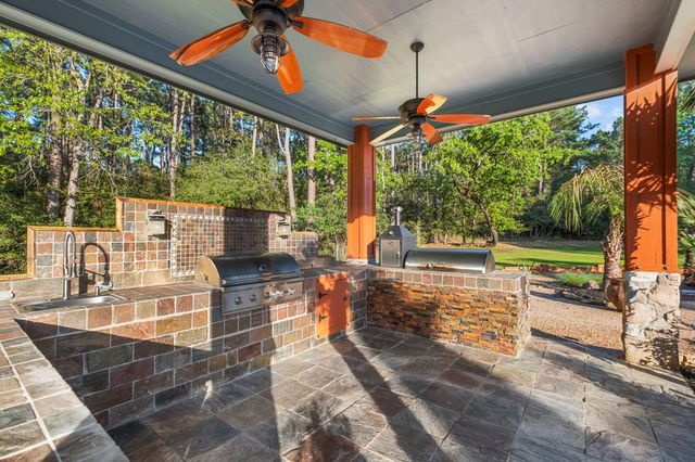 19702 Country Lake Drive, Magnolia, TX 77355