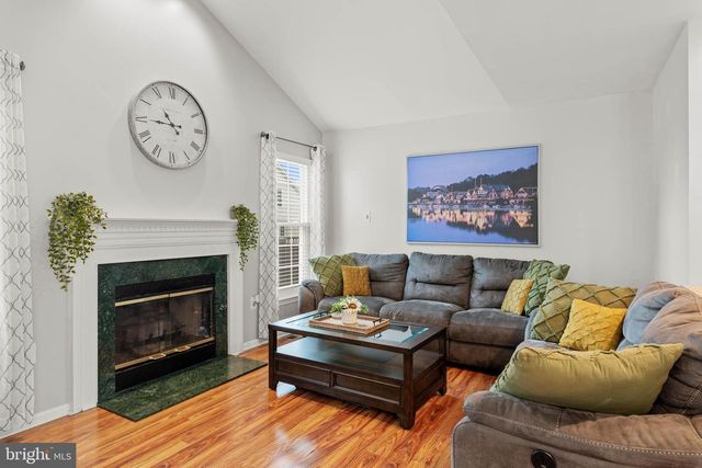 807 SHERRICK CT, Chalfont, PA 18914