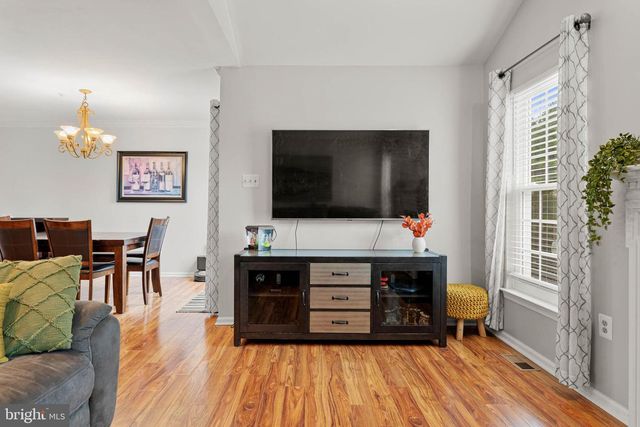 807 SHERRICK CT, Chalfont, PA 18914