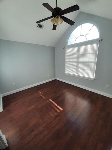 75 Evergreen Parkway, Defuniak Springs, FL 32435